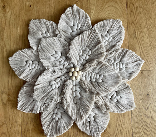 Macramé květ - béžová barva — foto 3