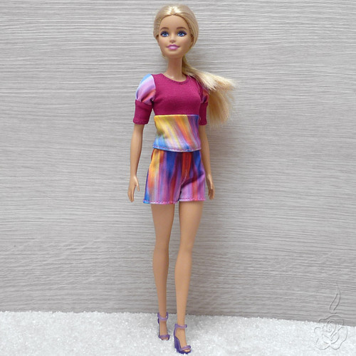Tričko a šortky pro Barbie — foto 2