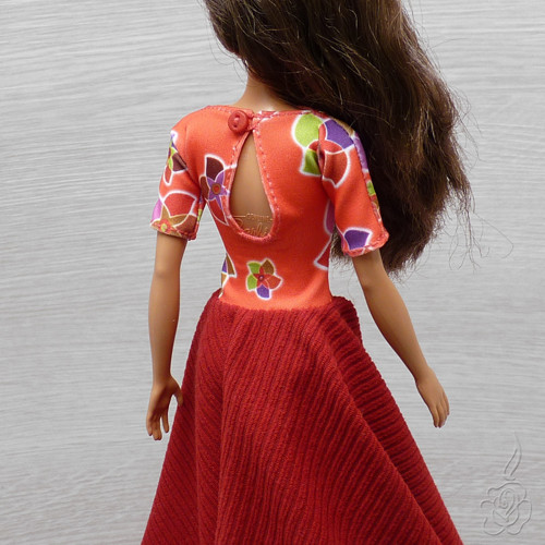 Dlouhé šaty pro Barbie — foto 5