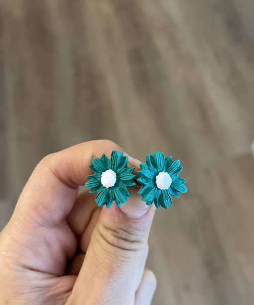 Náušnice kopretiny smaragdové — foto 2