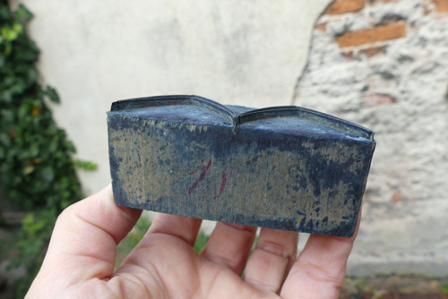Stříšky ...dřevěné razítko na textil, modrotisk — foto 5