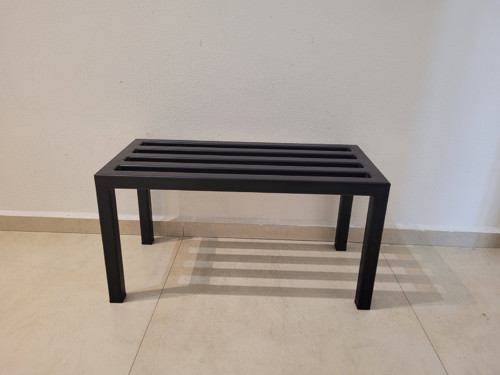 Kovový stolček, stoleček — foto 2