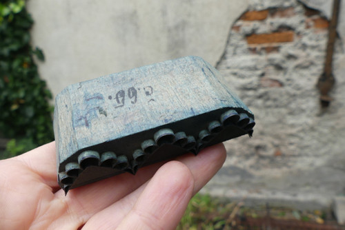 Staré dřevěné razítko na textil, modrotisk — foto 4