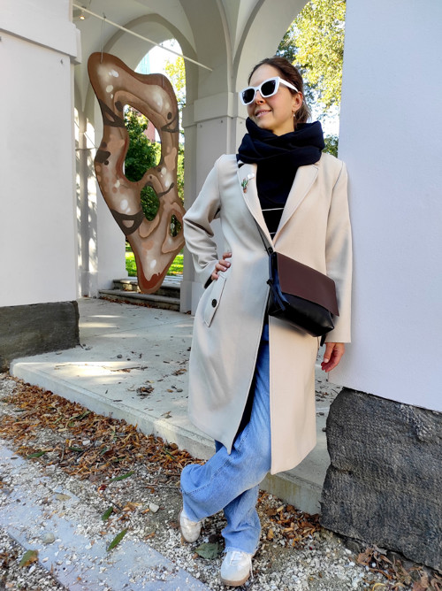 Kožená kabelka Helen černá s hnědou — foto 2