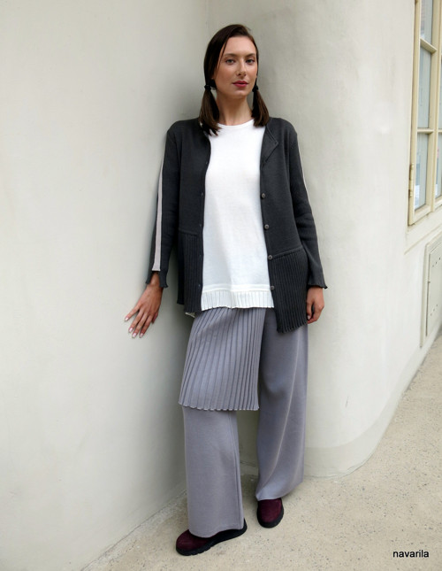 HANKY- kalhoty s plisé — foto 4