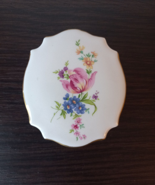 Porcelánová dóza - šperkovnice — foto 5
