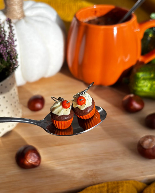 Dýňové cupcaky (visací náušnice) — foto 4