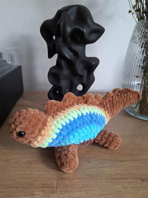 Háčkovaný dinosaurus — foto 2