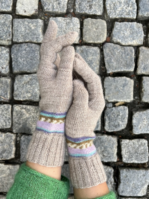 Rukavice pletené ručně Alpaca — foto 5