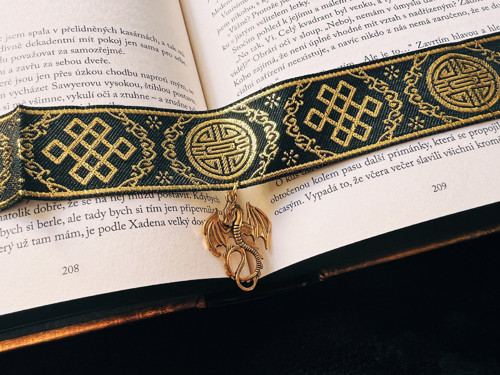 Basgiath - náhrdelník inspirovaný Čtvrtým křídlem — foto 3