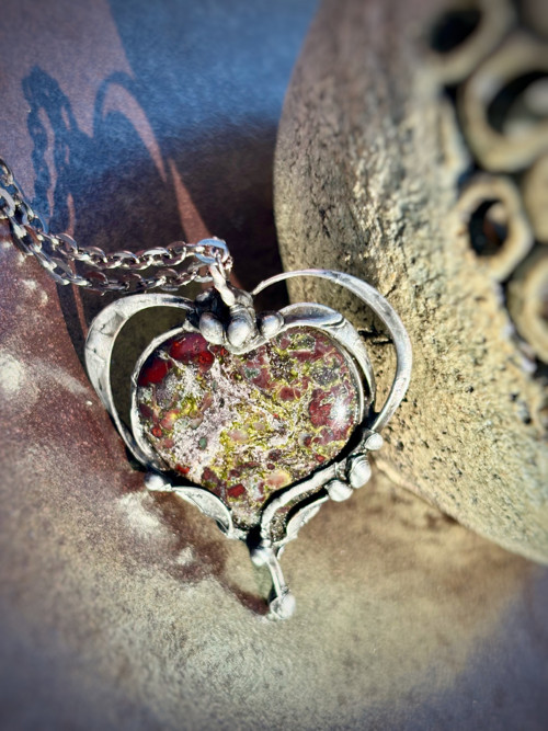 Srdce - jaspis dračí krev (C20) — foto 5