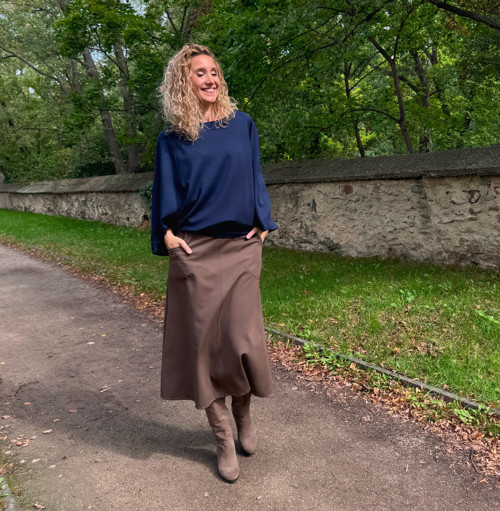 Zvonová sukně hnědá — foto 2