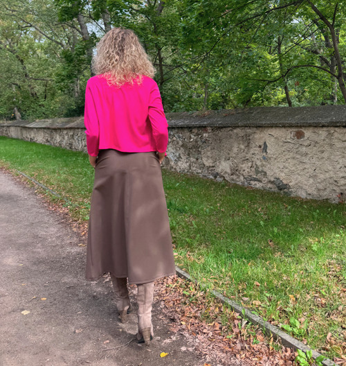 Zvonová sukně hnědá — foto 5