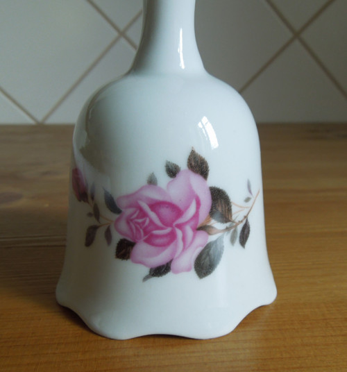 Retro porcelánový zvonek — foto 5