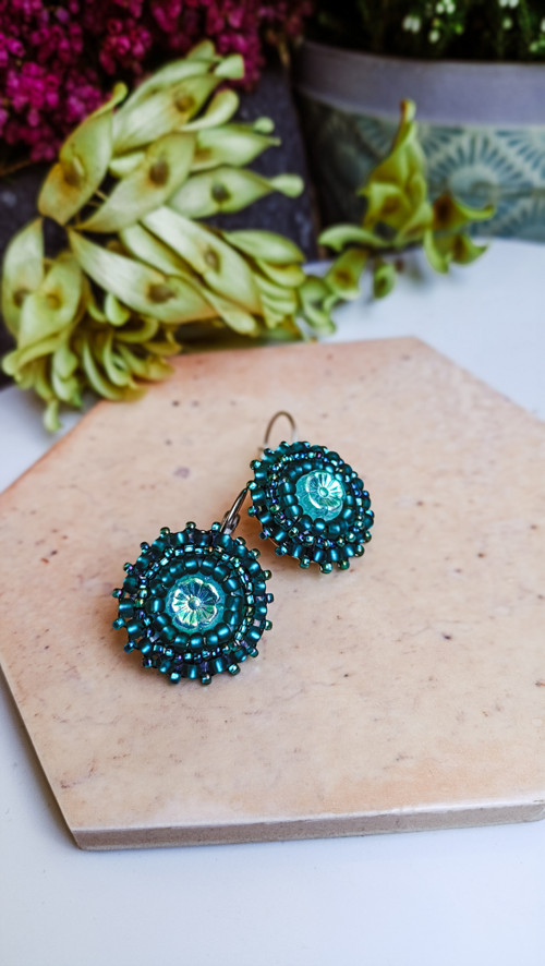 Flower earrings n.2 - vyšívané náušnice — foto 5