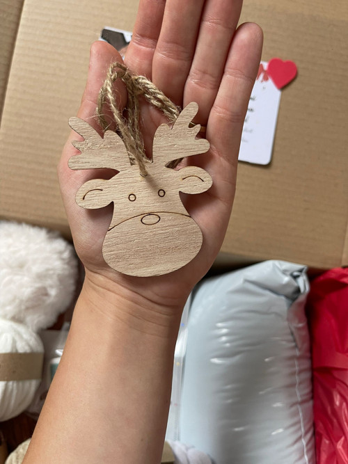 Háčkovací BOX "Uháčkuj si sám.." - Sobík — foto 4