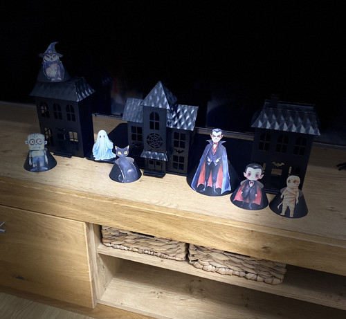 PDF HALLOWEEN postavy — foto 3