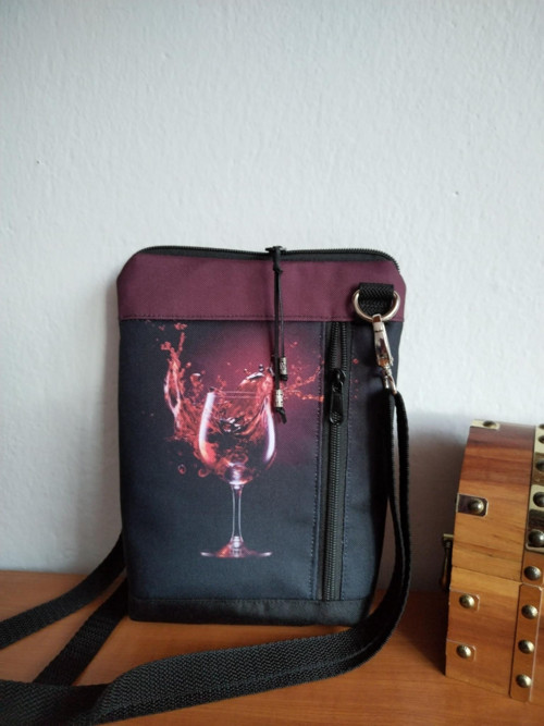 Taštička na mobil větší — foto 2