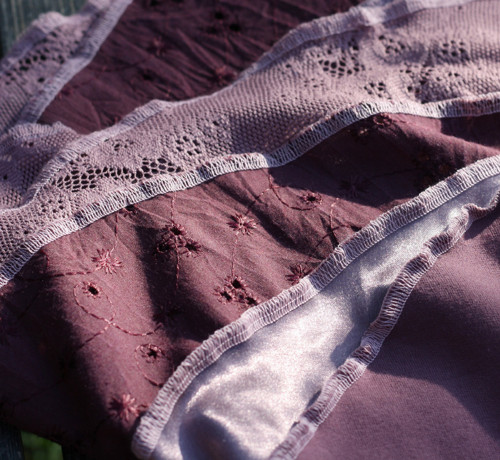 "Patchworková" sukně tlumená purpurová, vel. M — foto 2