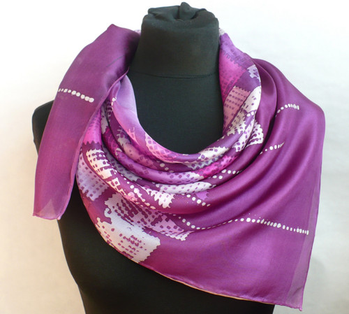Hedvábný šátek Violet. — foto 3