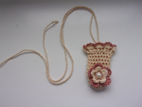 Háčkovaný pytlíček na amulet — foto 2