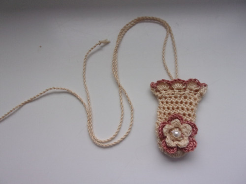 Háčkovaný pytlíček na amulet — foto 3