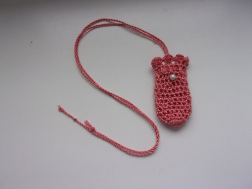 Háčkovaný pytlíček na amulet — foto 2