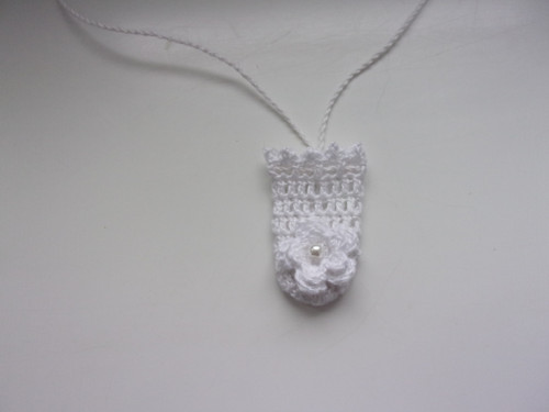 Háčkovaný pytlíček na amulet — foto 3