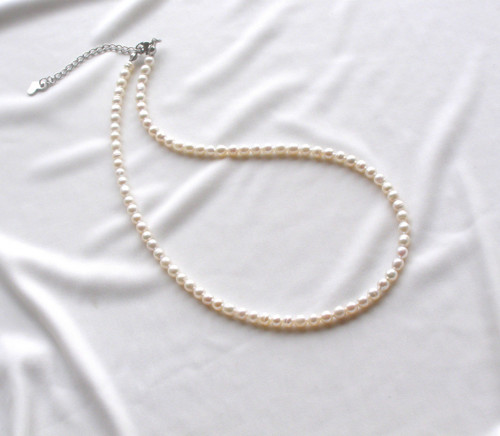 KULATÉ ŘÍČNÍ PERLIČKY 4mm*náhrdelník*choker — foto 4