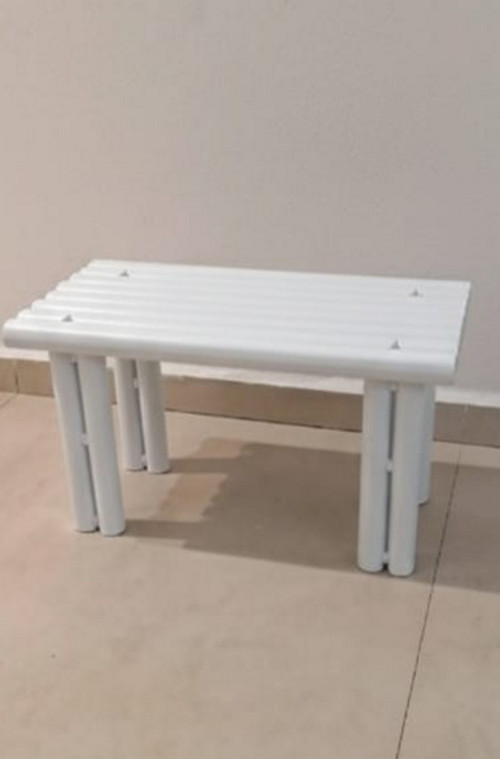 Kovový rúrkový stolček, stoleček, taburet — foto 5