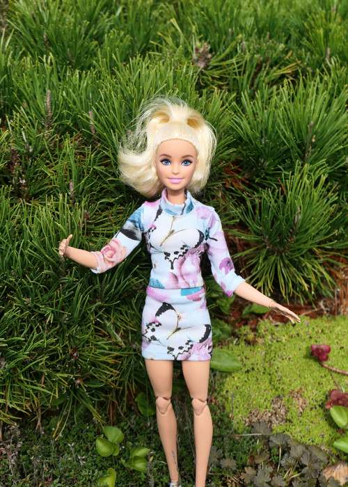 Barbie - tričko + sukně — foto 2