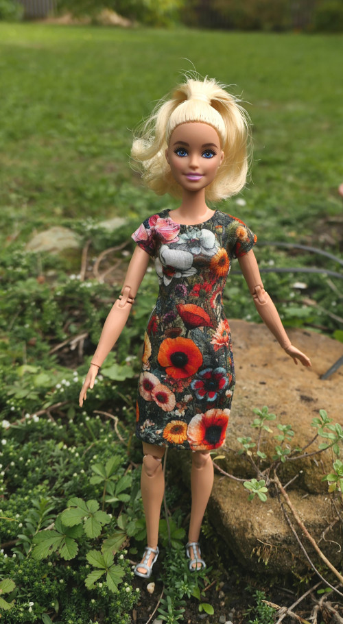 Letní šaty pro Barbie — foto 2