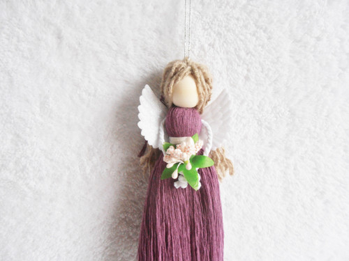 Anděl macrame tmavě fialový — foto 2