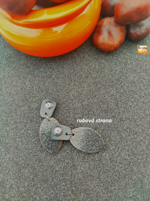 S černým kvítkem — foto 5
