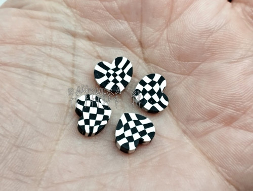 Polymerové ploškované srdíčka, černobílé, cca 10mm — foto 2