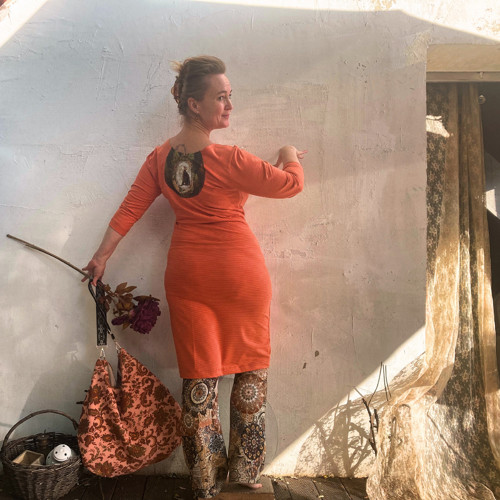 "Lady Fox IV", proužkované midišaty úplet — foto 2