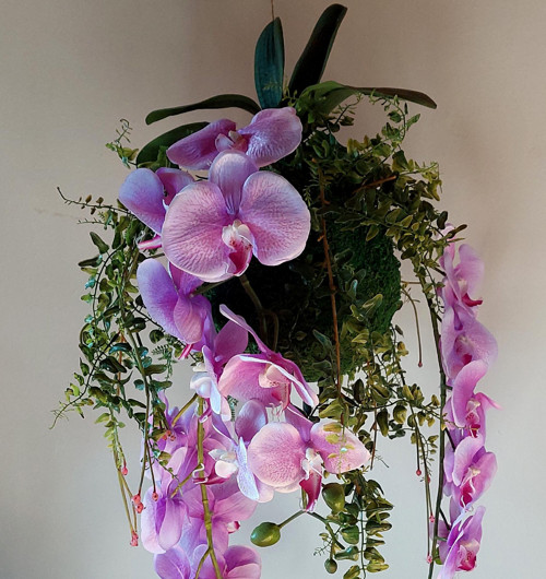 Kokedama s umělými orchidejemi — foto 2