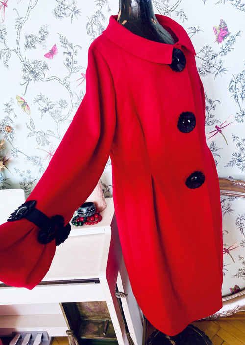 Kabát vintage red extravagantní — foto 4
