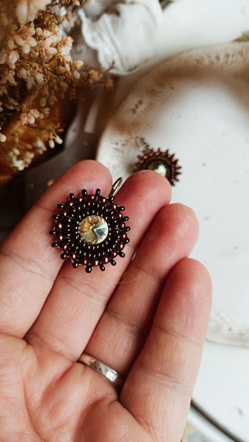 Mini earrings n.3 - vyšívané náušnice — foto 3