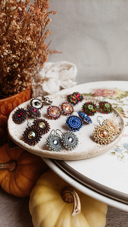 Mini earrings n.3 - vyšívané náušnice — foto 4