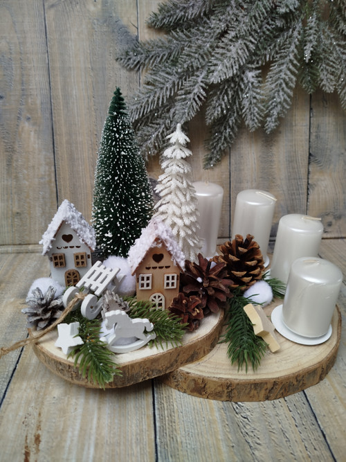 Adventní svícen na pařezu rezervace — foto 2