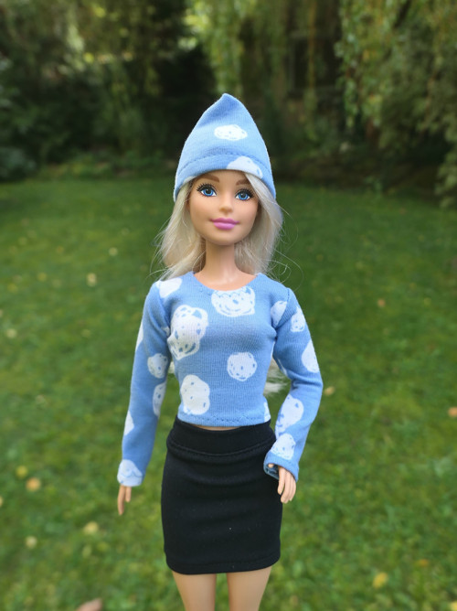 Čepice pro Barbie — foto 2