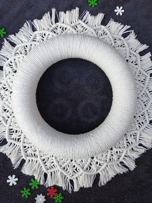 Nádherný adventní věnec, macramé — foto 5