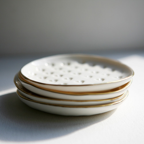 Talířek srdcový 9cm porcelán — foto 5