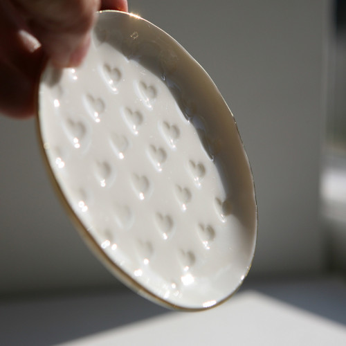 Talířek srdcový 9cm porcelán — foto 3