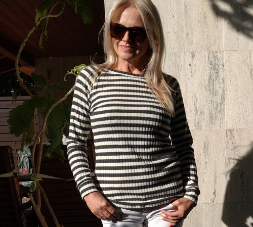Bavlněný pulovr — foto 2