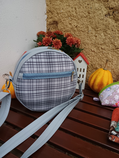 SLEČNA KULATÁ - s popruhem — foto 5