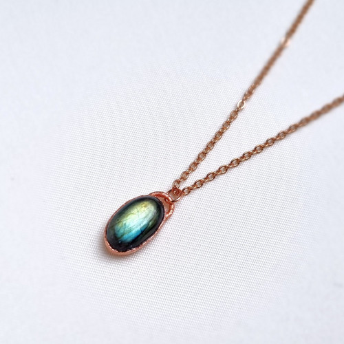 Labradorit - minimalistický šperk/náhrdelník — foto 2