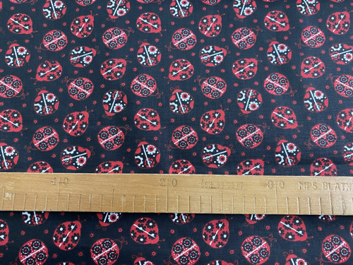Metráž - berušky - šíře 140cm — foto 3
