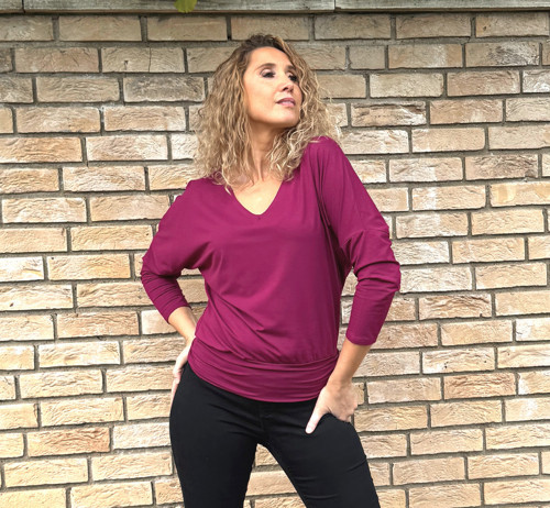 Volný top s pasem Amaranth V výstřih — foto 4